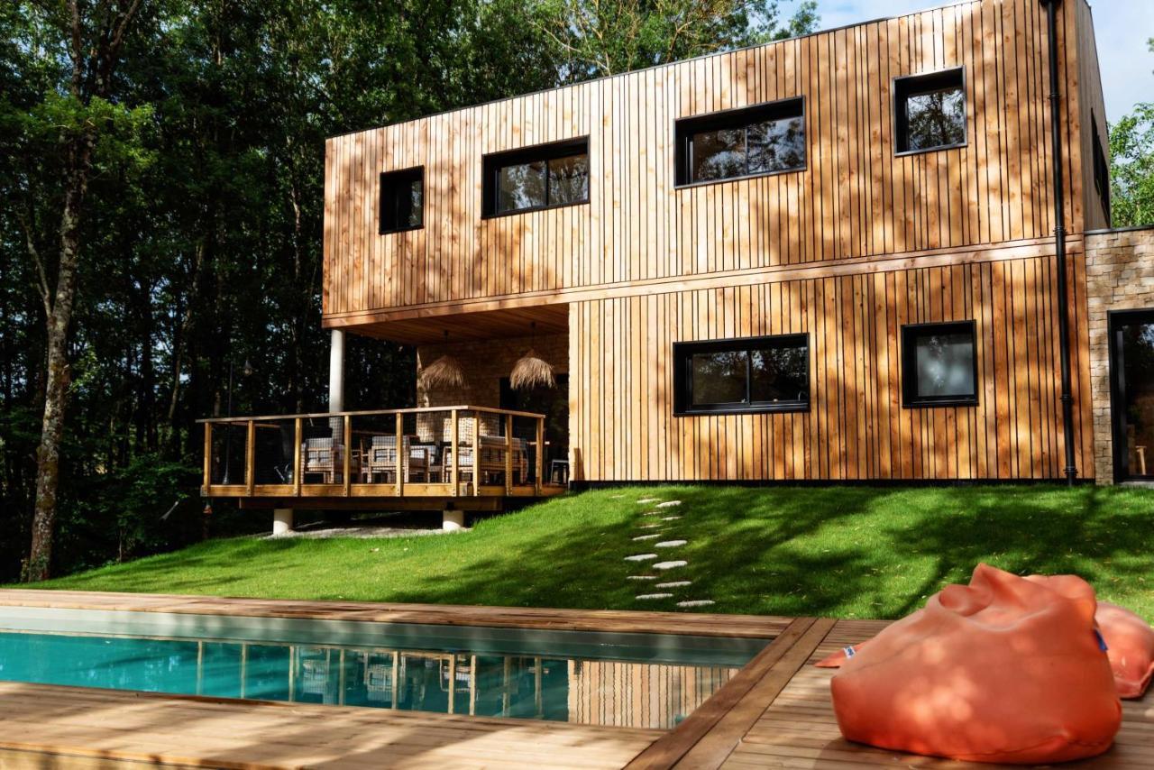 Dans Les Arbres Acomodação com café da manhã Lanta Exterior foto